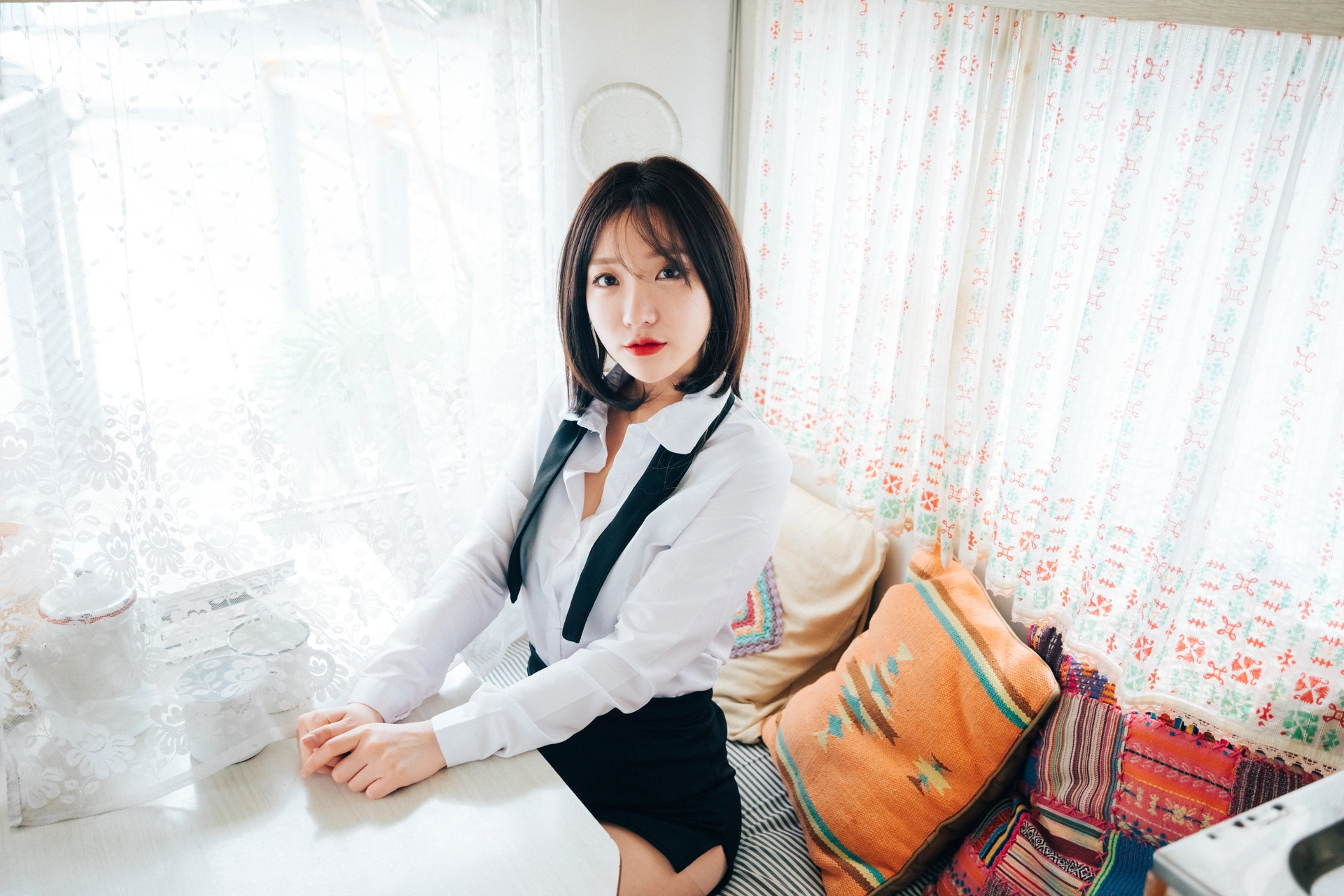 013.[Loozy] -  Ye-Eun - Officegirl's Vacation Vol.2 0